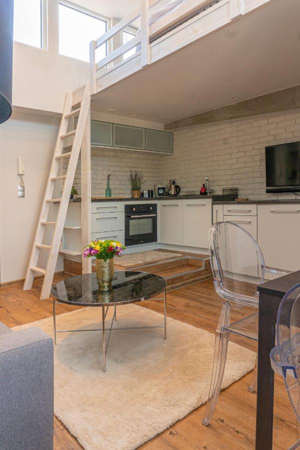 Warynskiego 9 - Piekna Panorama Miasta - Smart Tv 42 Cale - Wifi - Ekspres Kapsulkowy - W Pelni Wyposazona Kuchnia Varşovia Exterior foto